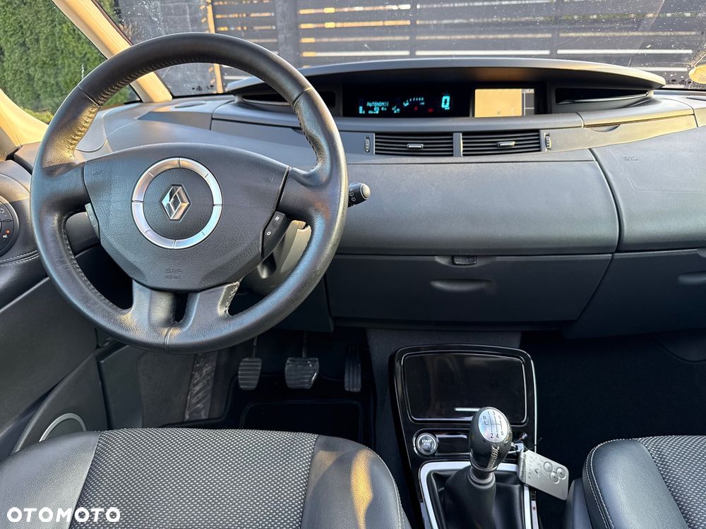 Renault Espace 2.0 dCi Dynamique - 27
