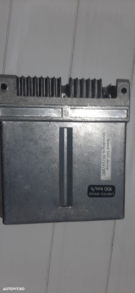 Calculator/unitate control ABS autobuz/autocar Scania din 1994 - 3