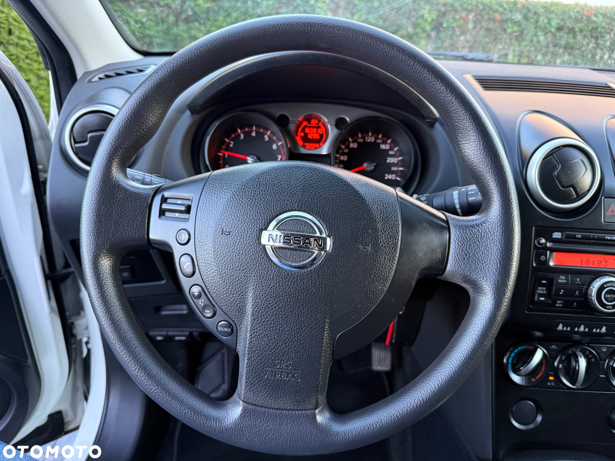 Nissan Qashqai - 24