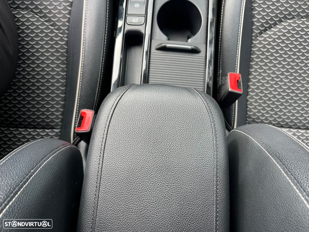 Kia XCeed 1.6 GDi PHEV Drive - 41