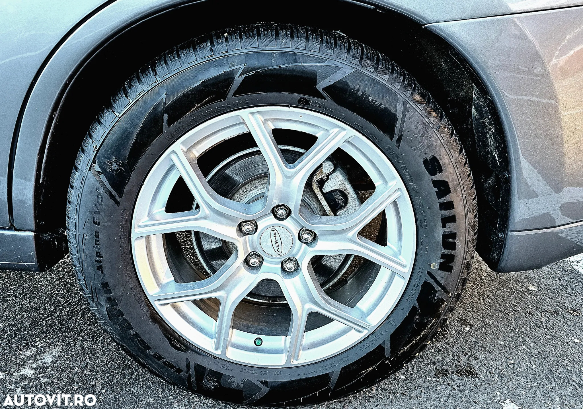 Mitsubishi Outlander - 13