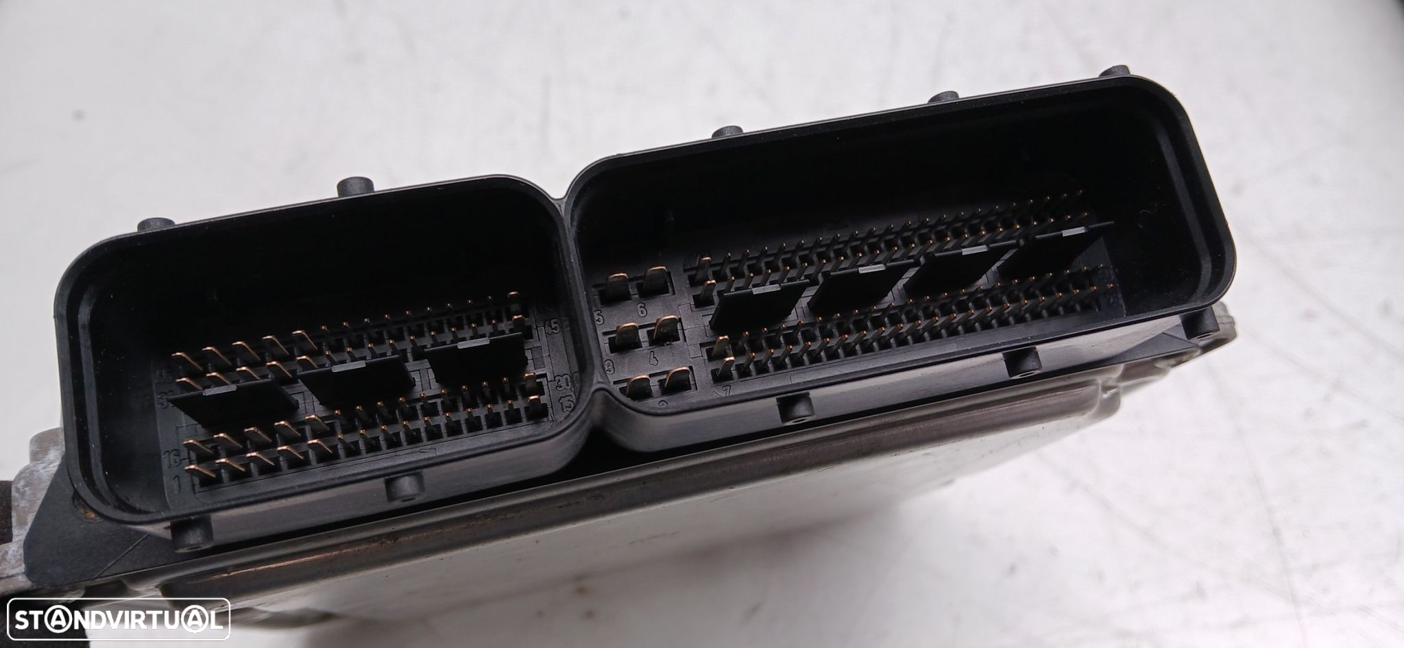Centralina motor / ECU VOLKSWAGEN Touran (1T) - 3
