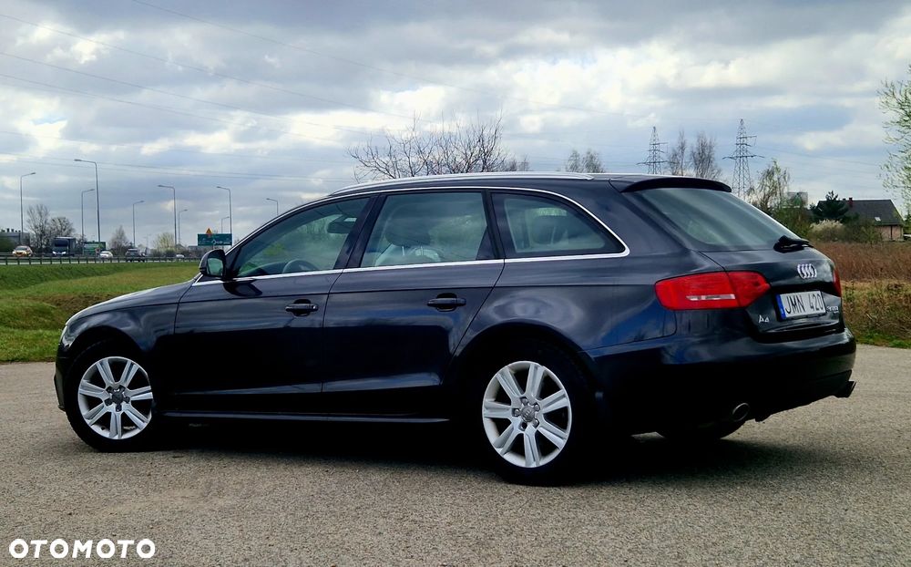 Audi A4 Avant - 5