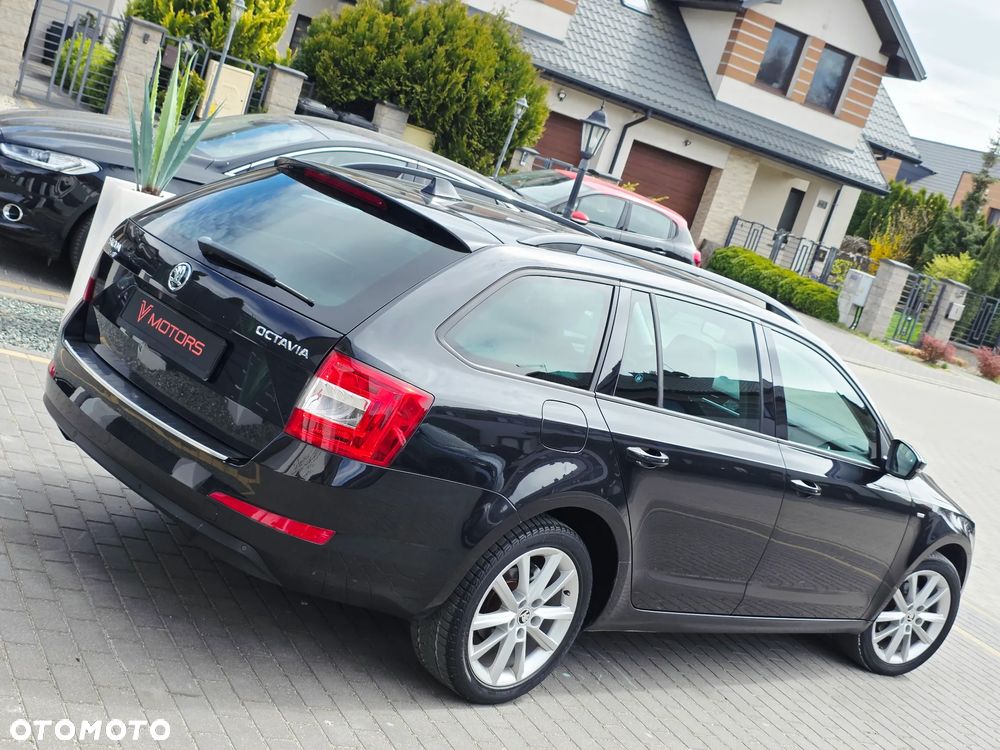 Skoda Octavia 1.6 TDI (Green tec) DSG Joy - 37