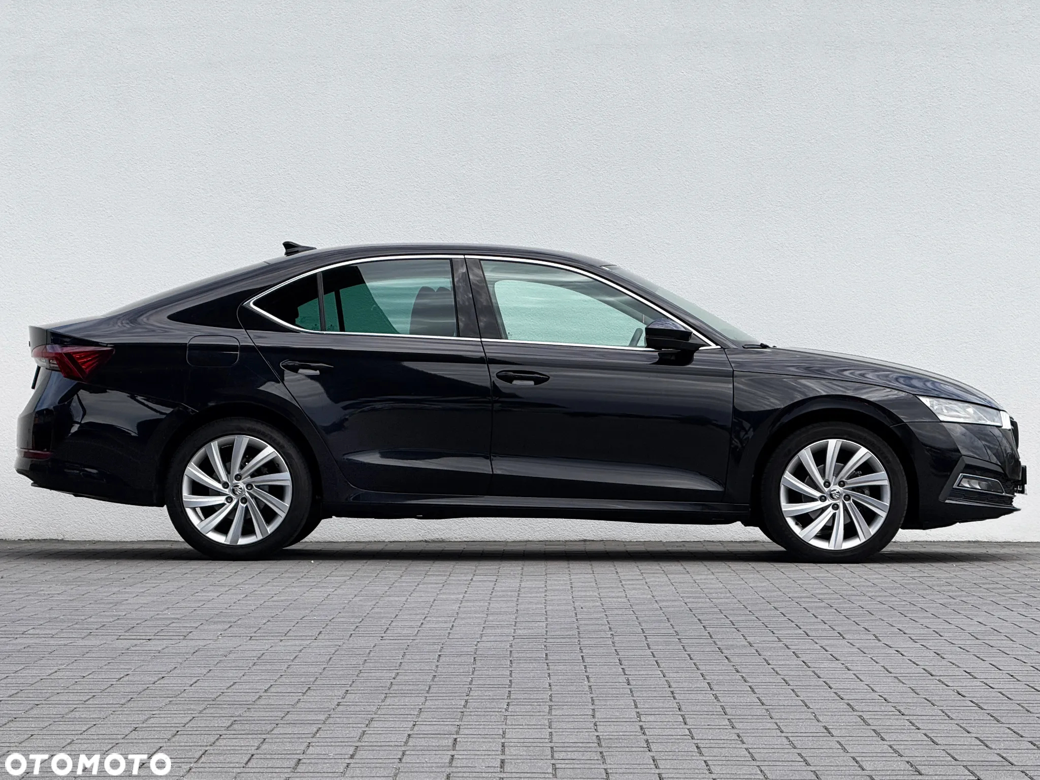 Skoda Octavia 2.0 TDI Style DSG - 3