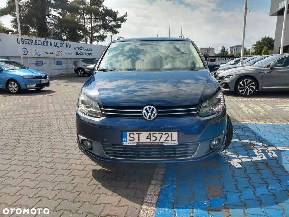 Volkswagen Touran - 4