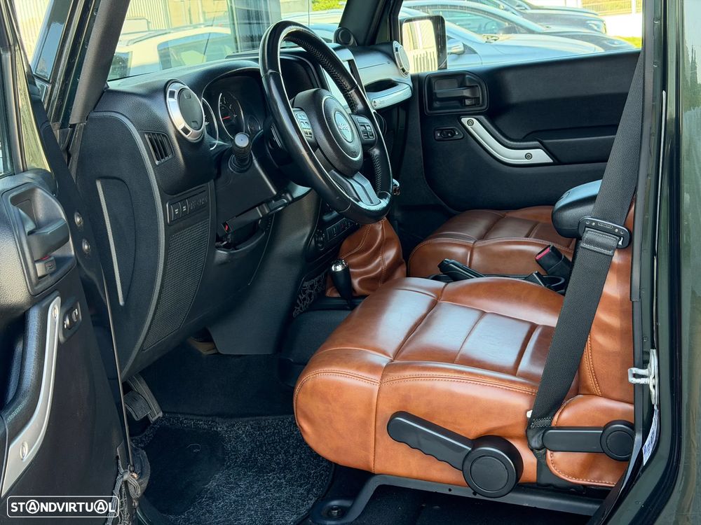 Jeep Wrangler Unlimited 2.8 CRD MTX Sahara Urban Edition - 18