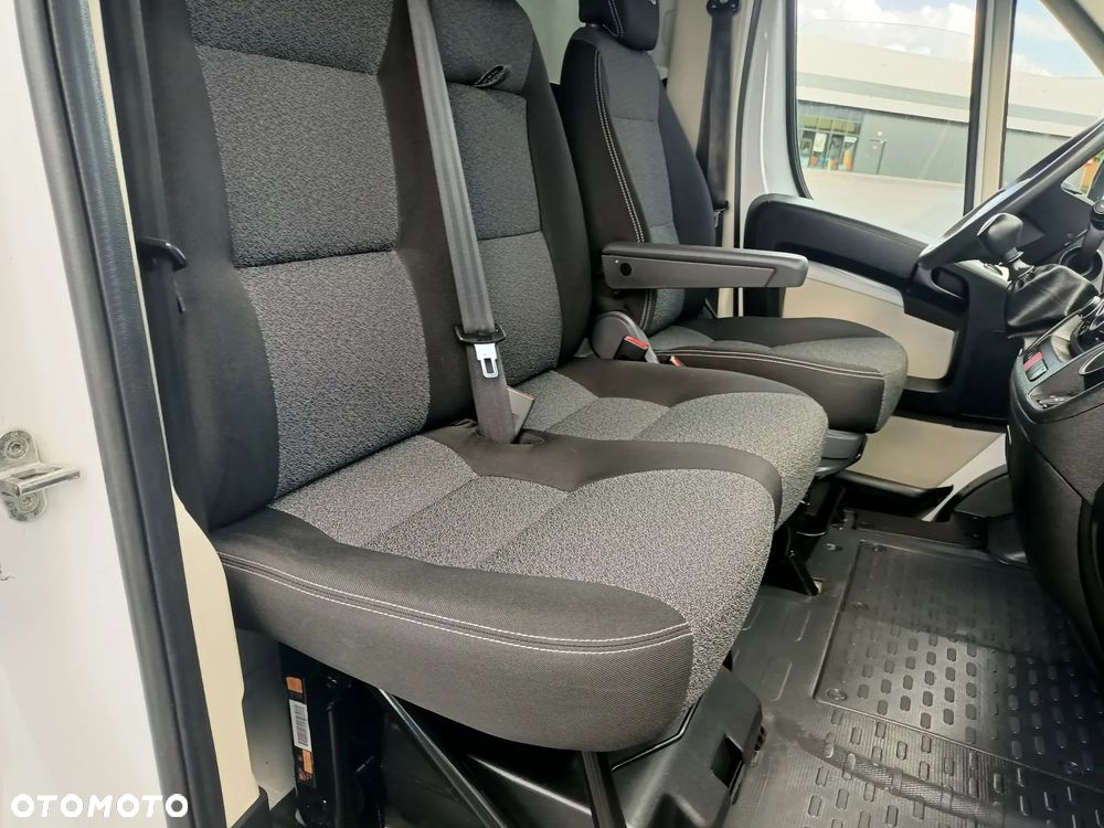 Fiat DUCATO MAXI 2.3 BEZ AdBLUE WINDA 2019/2020 - 28