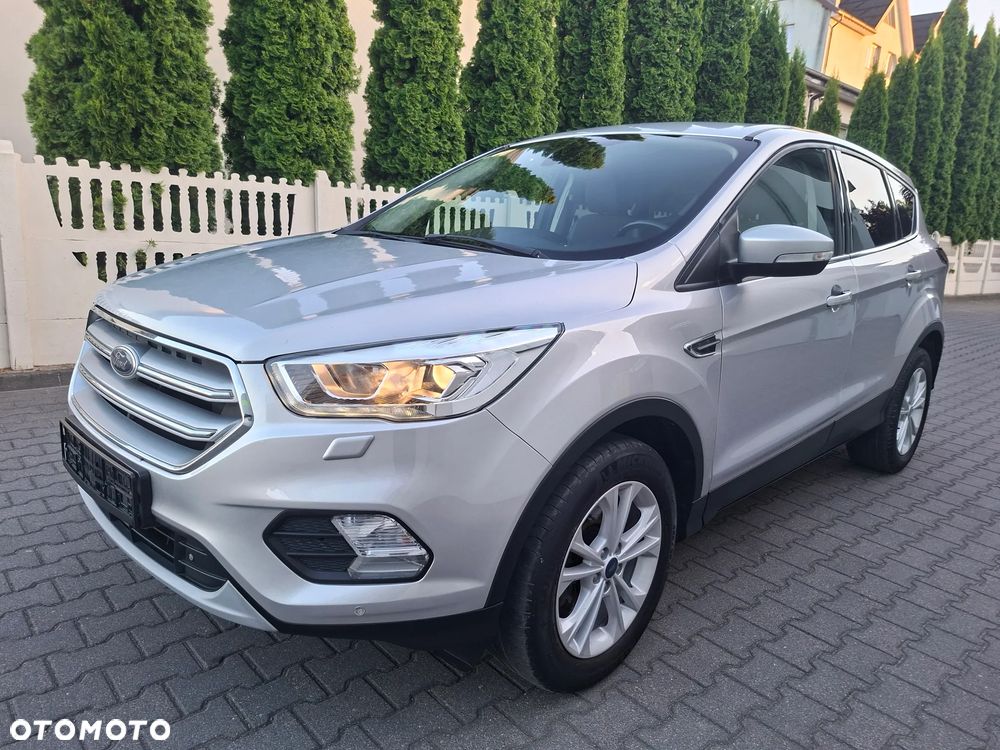 Ford Kuga 2.0 TDCi 2x4 Black & Silver - 2
