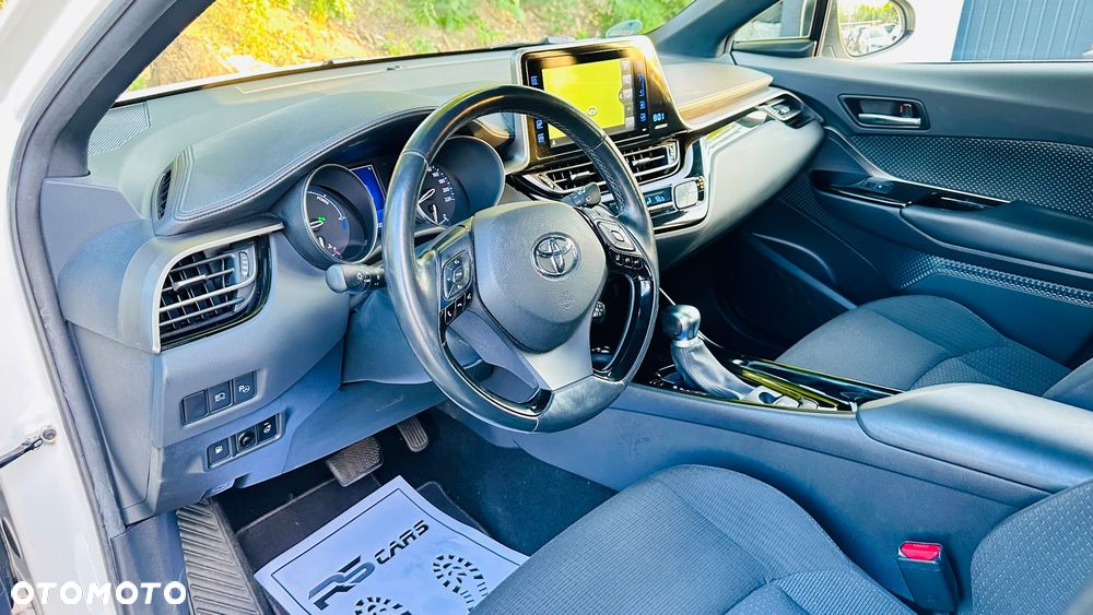 Toyota C-HR Style Selection - 21