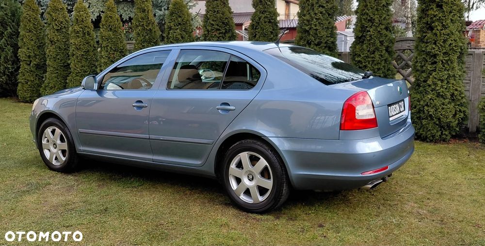 Skoda Octavia 1.6 Team Edition - 6