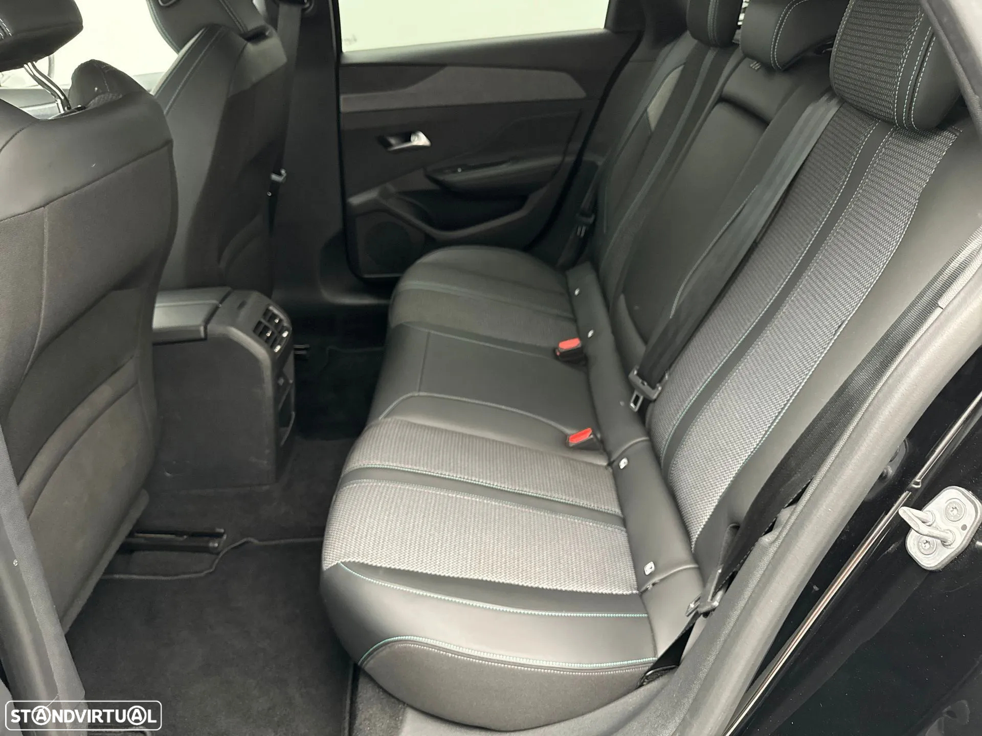 Peugeot 308 SW 1.5 BlueHDi Allure EAT8 - 14