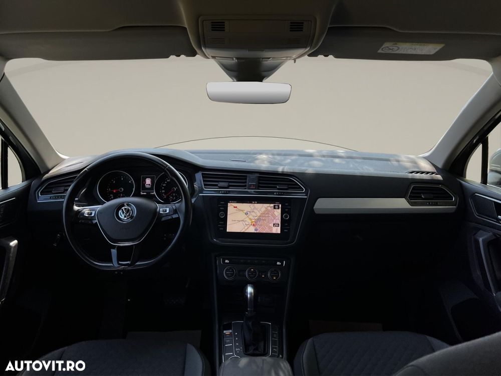 Volkswagen Tiguan 2.0 TDI SCR 4MOTION DSG R-Line - 6