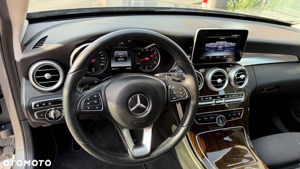 Mercedes-Benz Klasa C 200 7G-TRONIC - 17