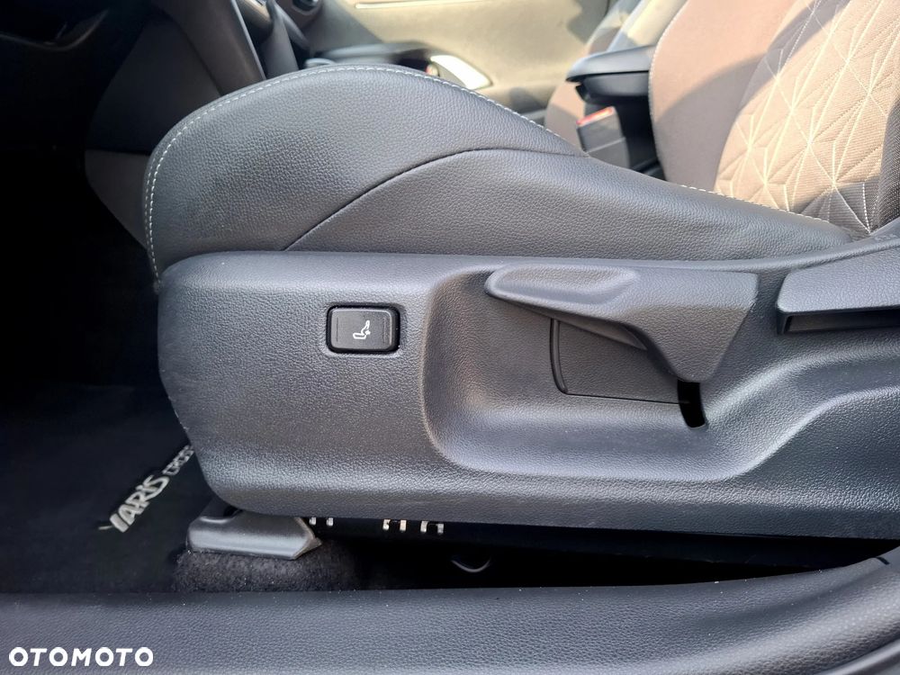 Toyota Yaris Cross Hybrid 1.5 Style - 12