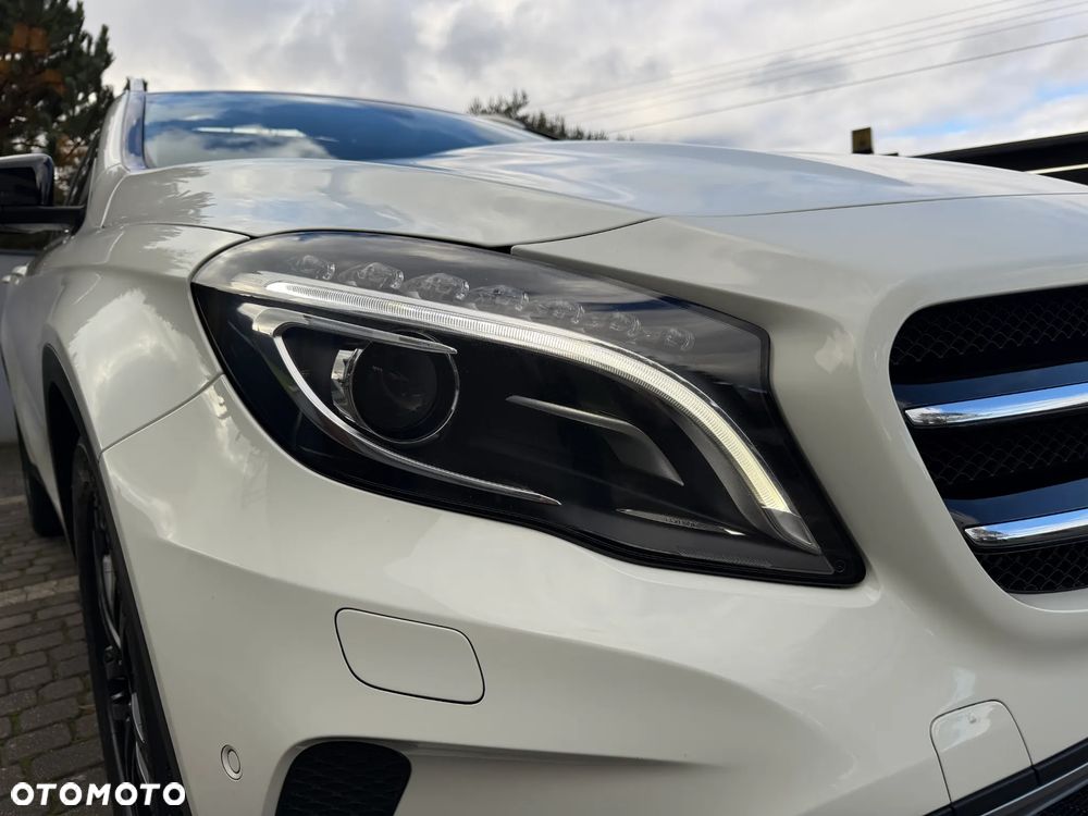Mercedes-Benz Gla 2016 photo 4