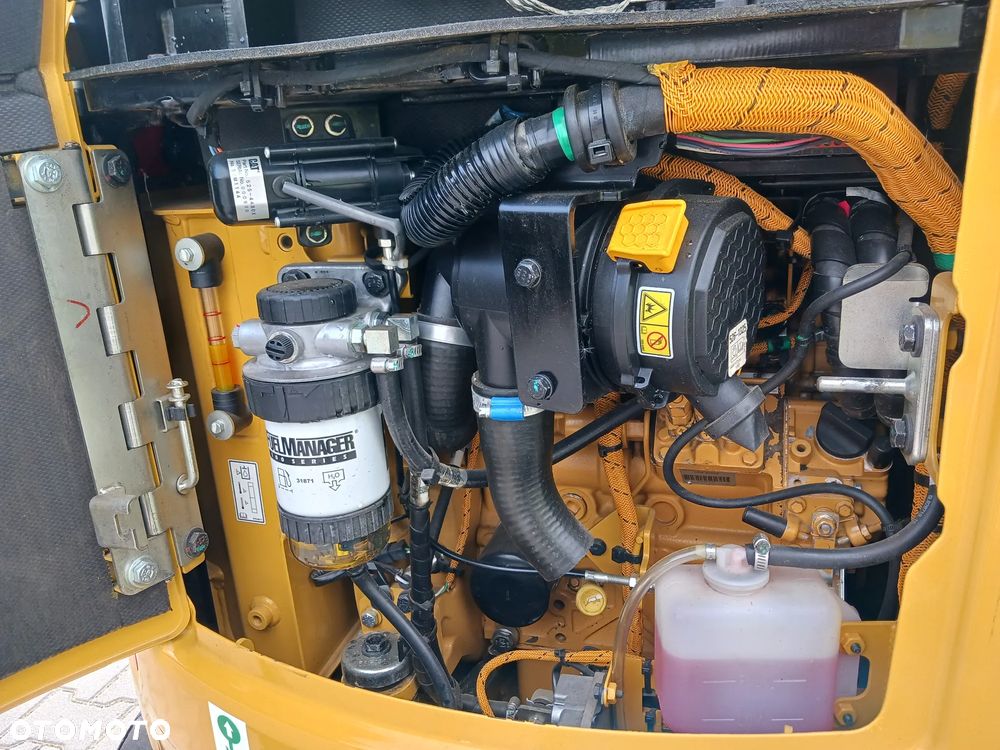 Caterpillar 301.8 - 20