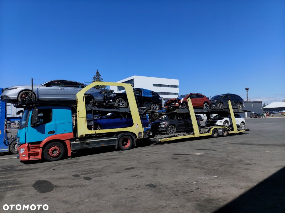 Mercedes-Benz Actros - 18