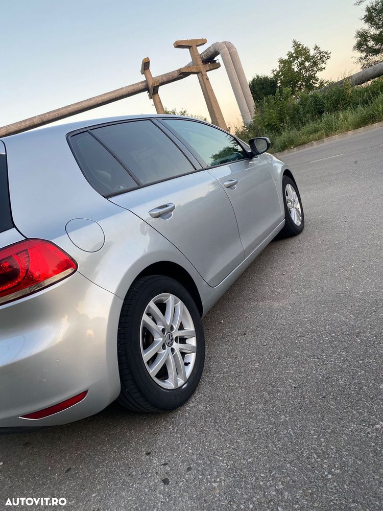 Volkswagen Golf 2.0 TDI BlueMotion Technology Highline - 5