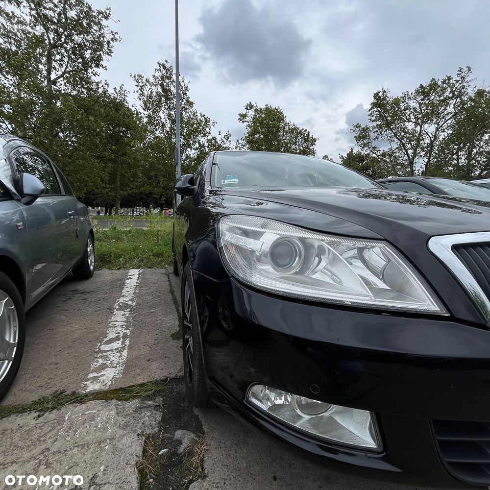 Skoda Octavia 1.8 TSI Ambiente - 13