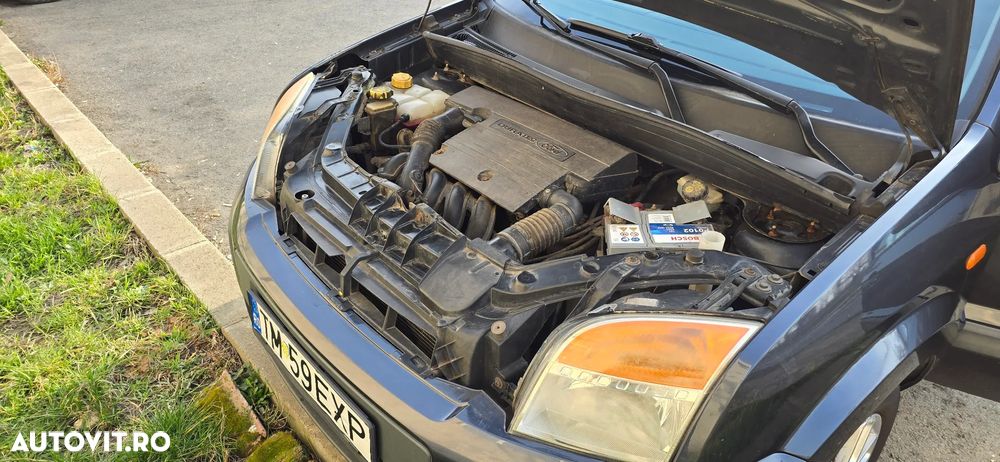 Ford Fusion 1.6 Urbanite - 12