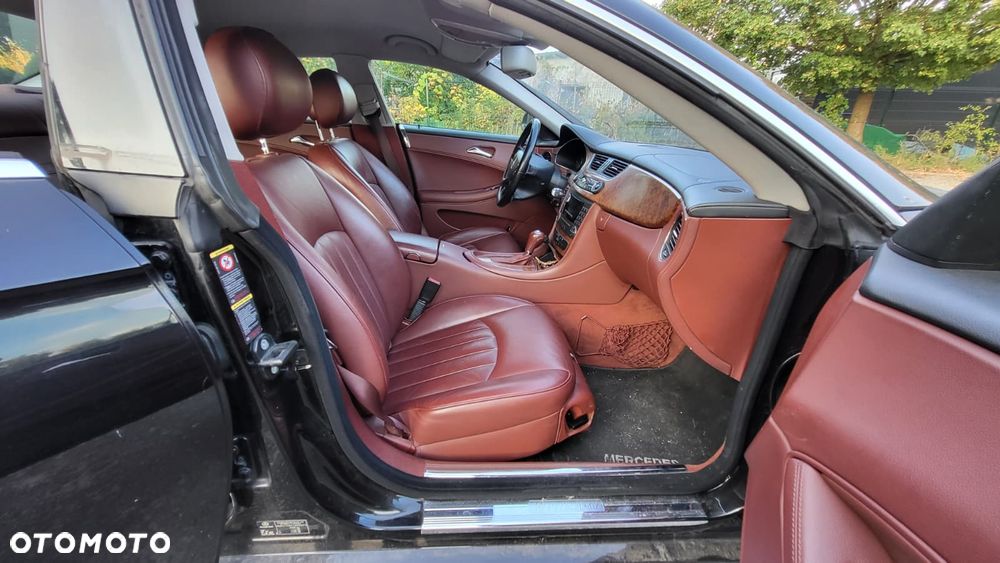 Mercedes-Benz CLS 320 CDI - 21