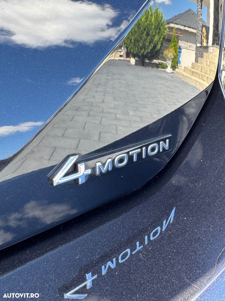Volkswagen Passat Variant 2.0 TDI SCR DSG 4Motion Business - 13