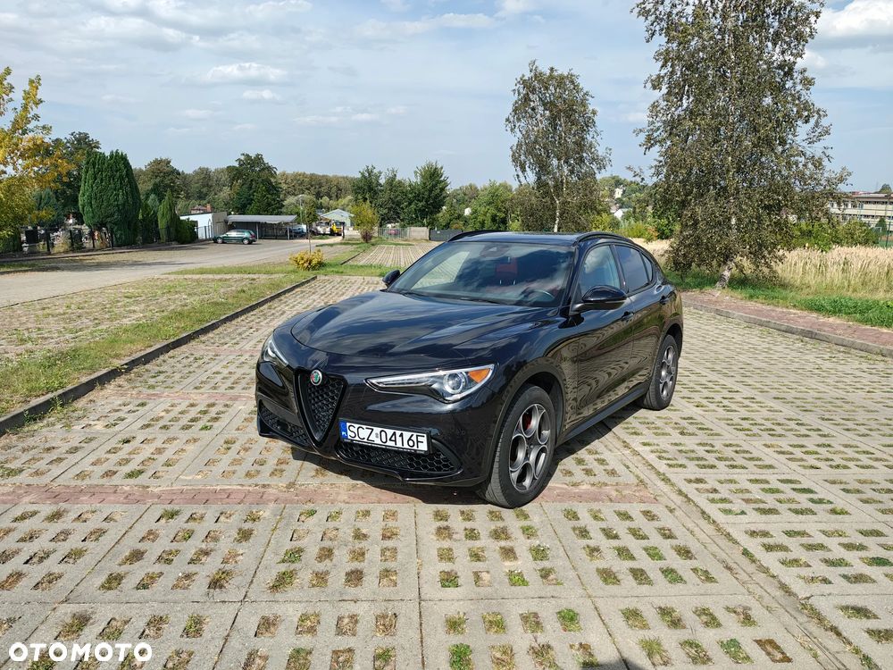 Alfa Romeo Stelvio 2.0 Turbo 16V AT8-Q4 Veloce - 5