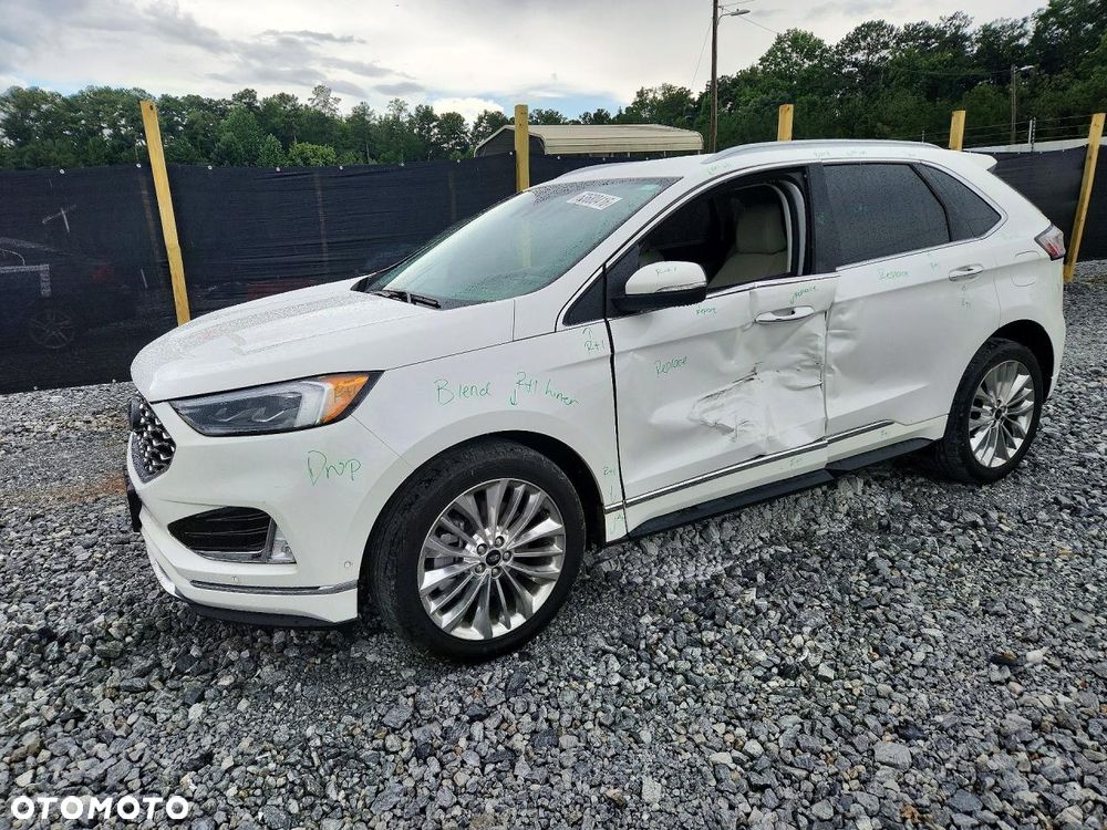 Ford Edge - 5