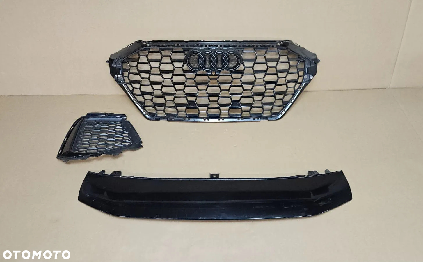 Zderzak Grill Kratka Spoiler Spojler dyfuzor Audi RSQ3 83A807682 83A807717 83A853651D - 2