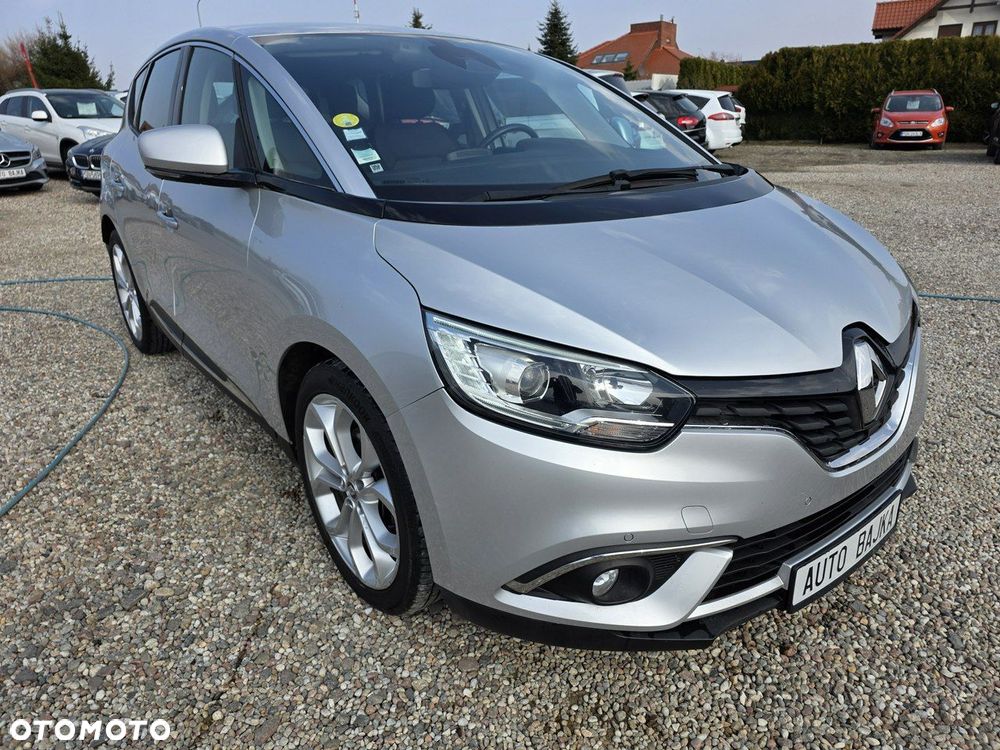 Renault Scenic - 16