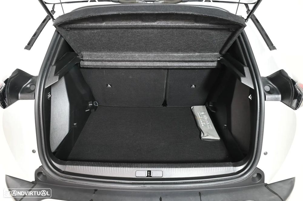 Peugeot 2008 - 10