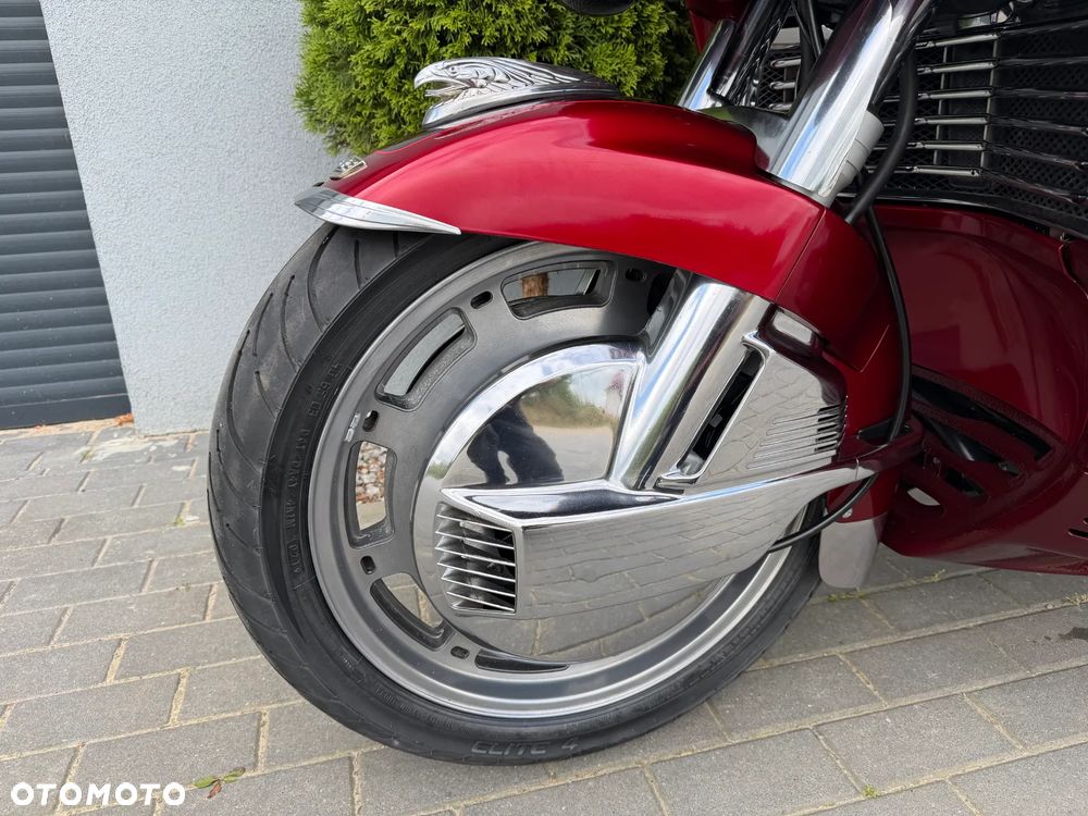 Honda GL - 24