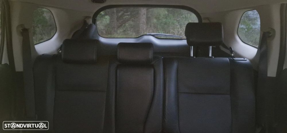 Mitsubishi Outlander 2.2 DI-D Instyle Navi AT 4WD - 23