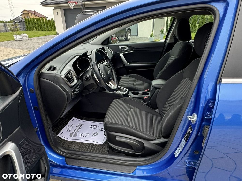 Kia Ceed 1.5 T-GDI M DCT - 22