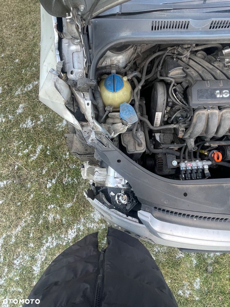 Volkswagen Golf Plus 1.6 Comfortline - 9