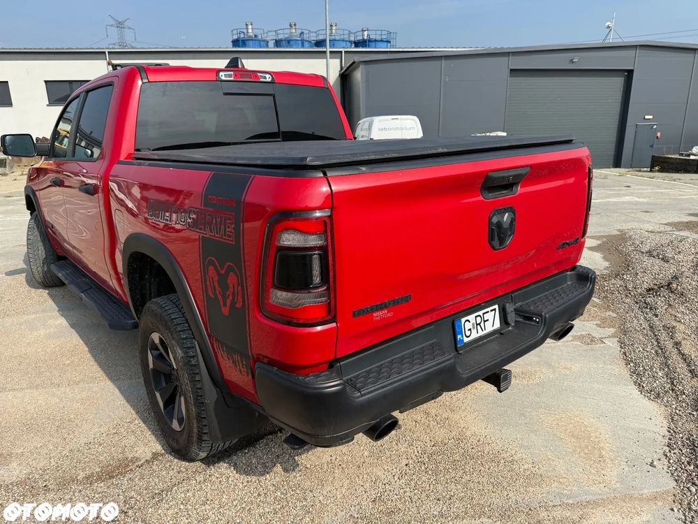 RAM 1500 5.7 Crew Cab Bighorn - 6