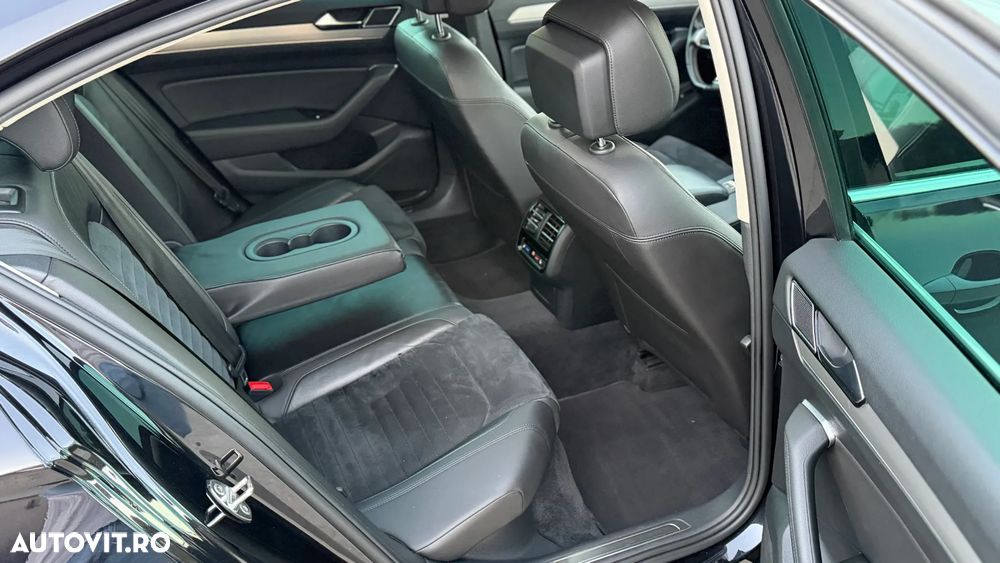 Volkswagen Passat 2.0 TDI DSG 4Motion Highline - 18