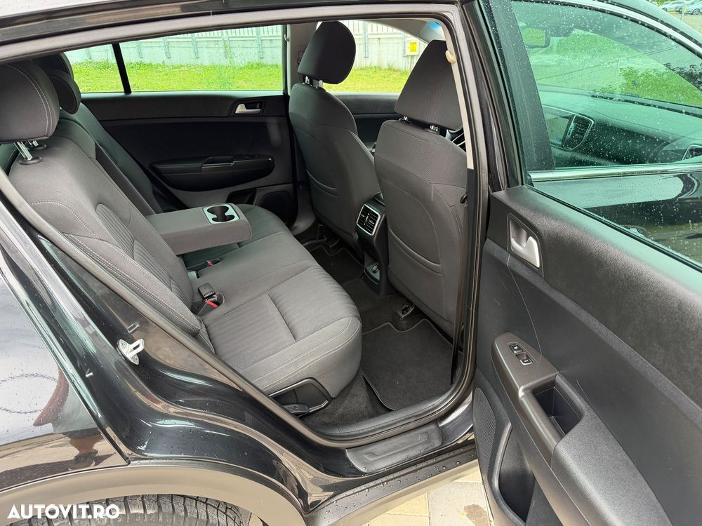Kia Sportage 1.7 CRDI 2WD Vision - 8