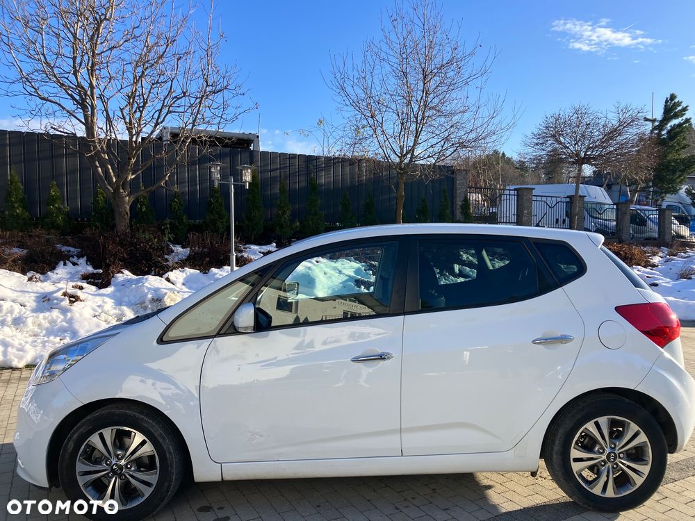 Kia Venga 1.4 CVVT ISG Dream Team Edition - 5