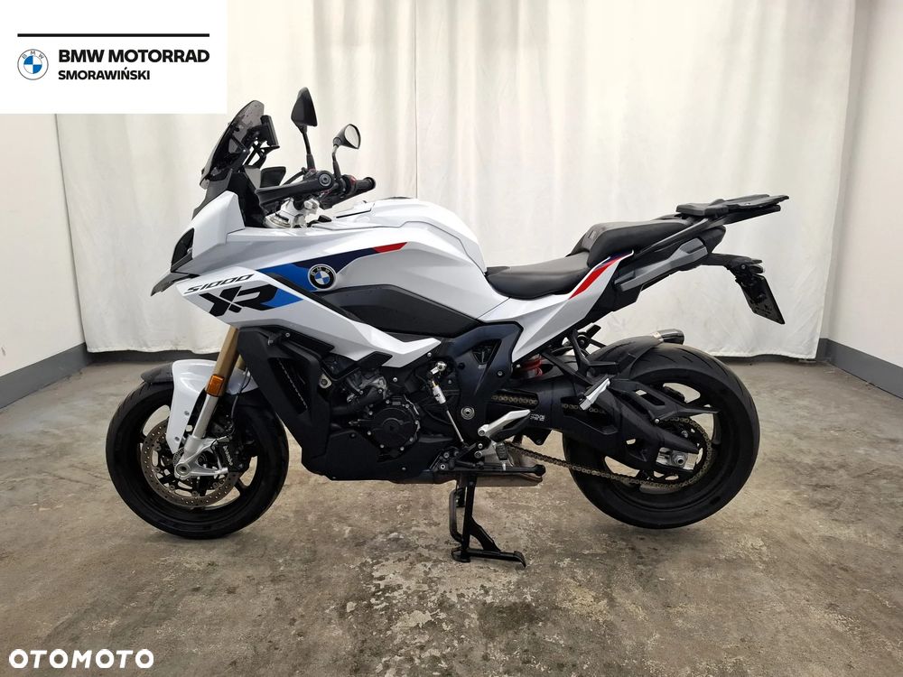 BMW S - 4