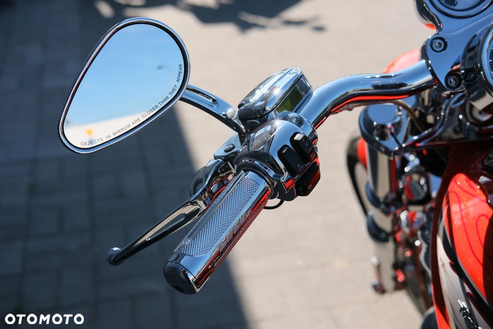 Harley-Davidson Softail V-Rod - 11