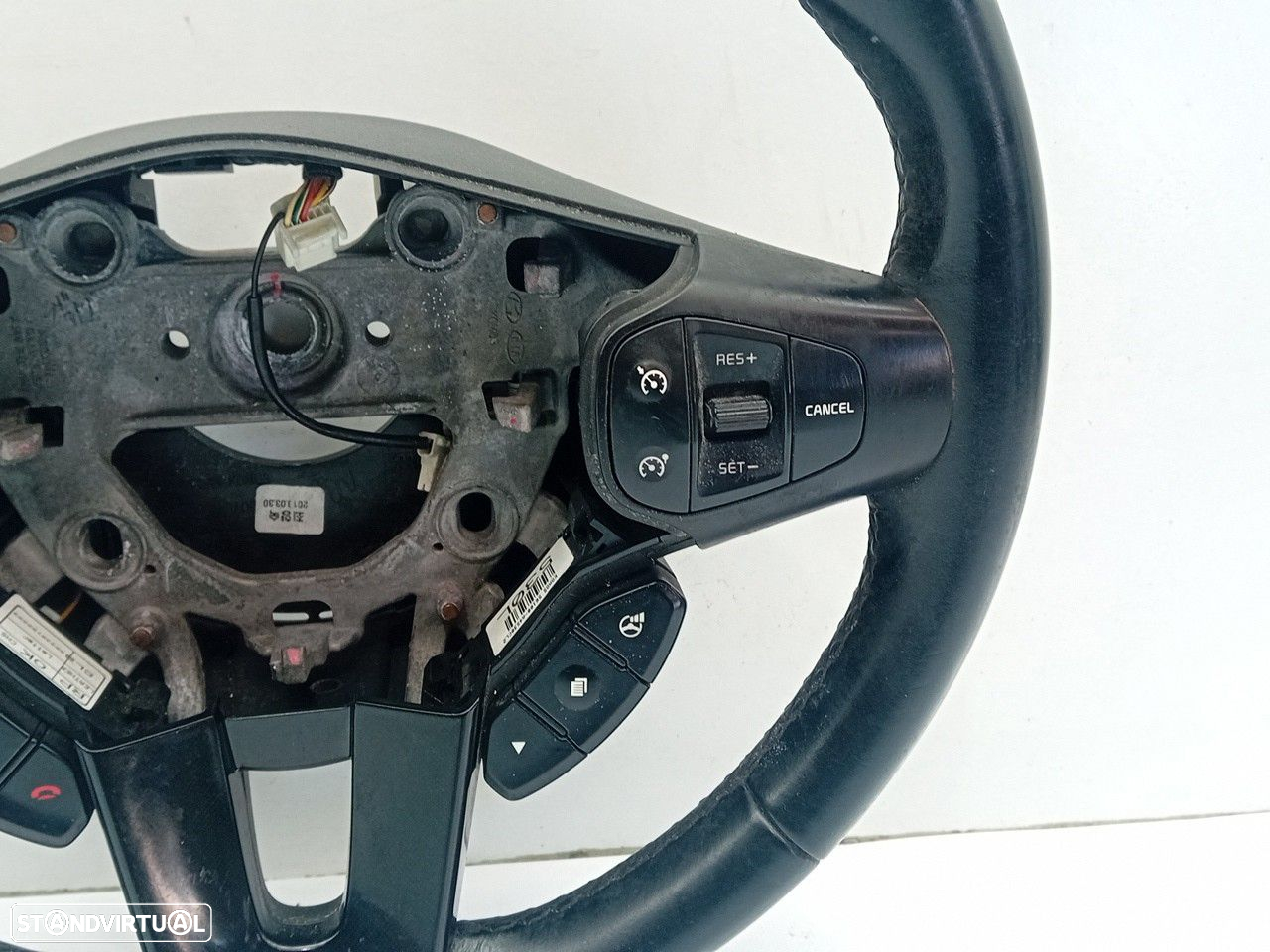 Volante de direção KIA Carens IV - 2