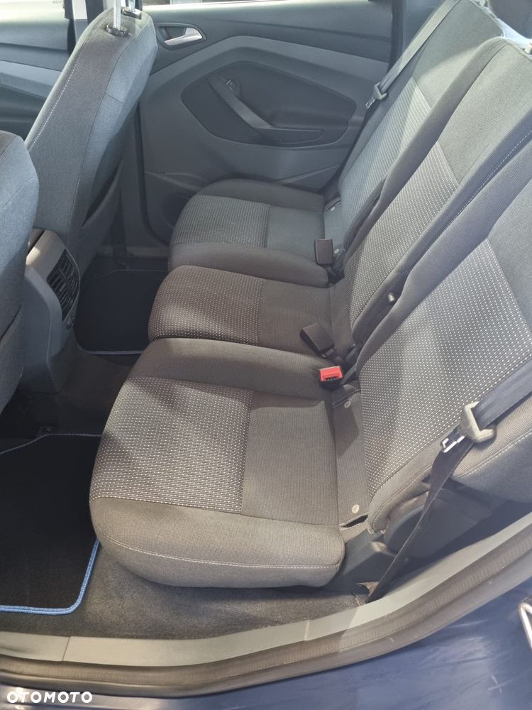 Ford C-MAX - 10