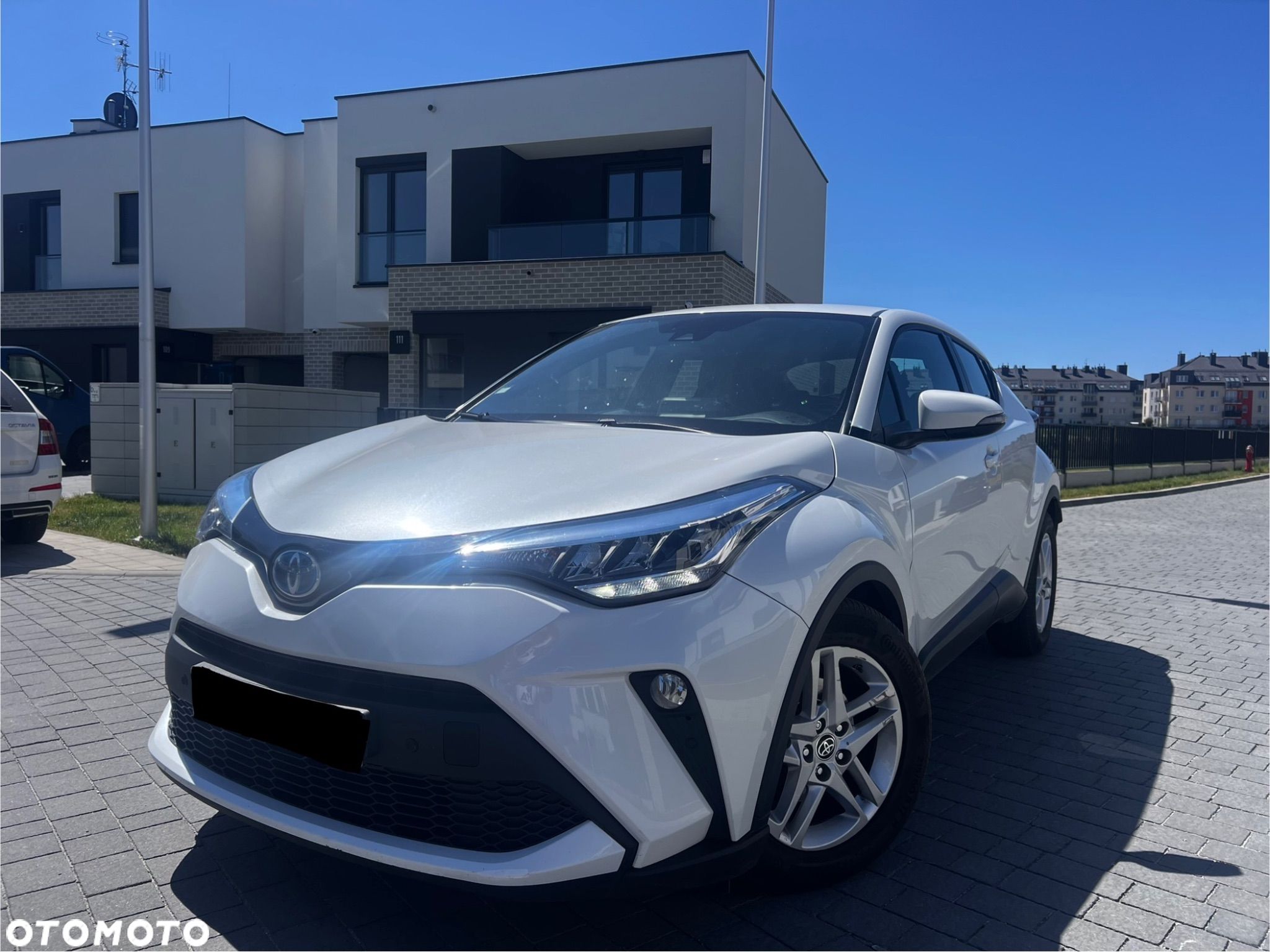 Toyota C-HR 1.8 Hybrid Business Edition - 1