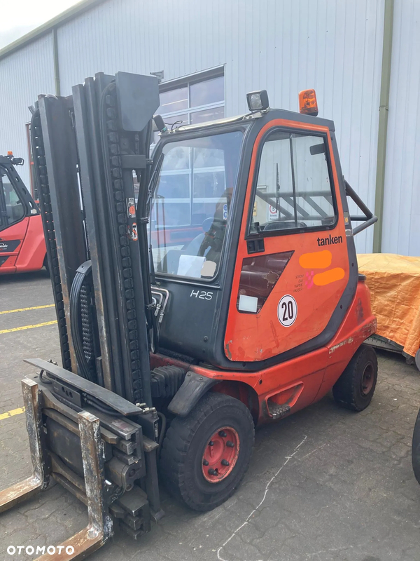 Linde [1996] WÓZEK WIDŁOWY LINDE H25T gaz 2,5t