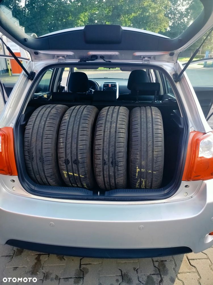 Toyota Auris 1.6 Active - 15