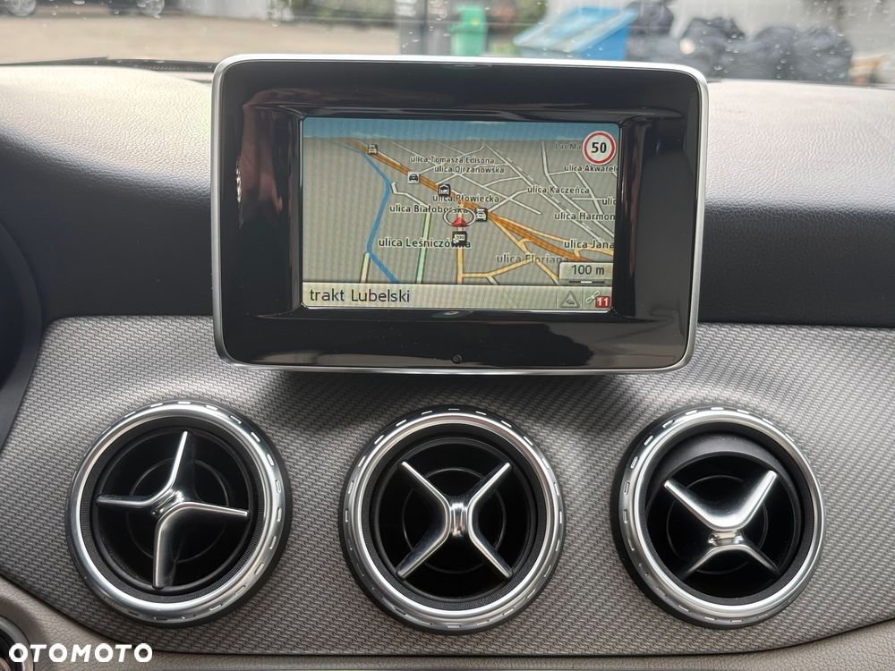 Mercedes-Benz GLA 200 (CDI) d 4Matic 7G-DCT AMG Line - 21
