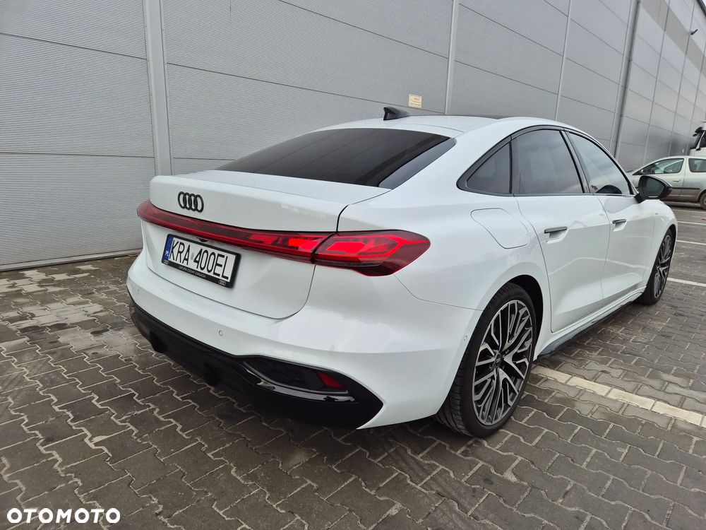 Audi A5 Limousine - 13