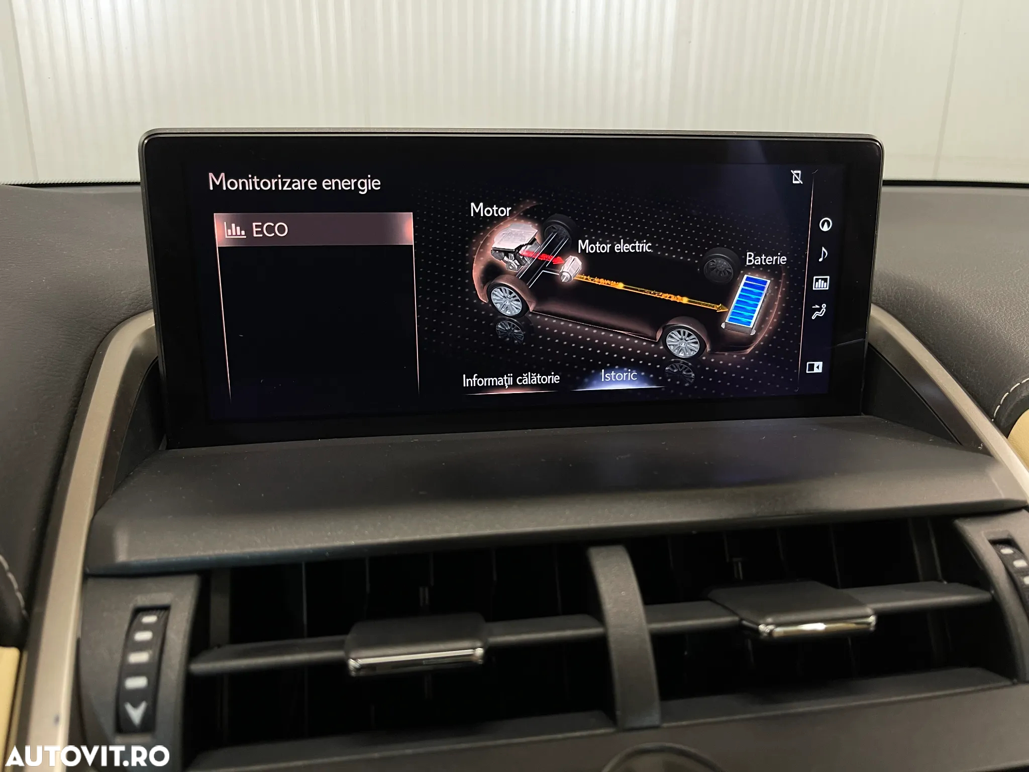 Lexus Seria NX 300h Business - 15